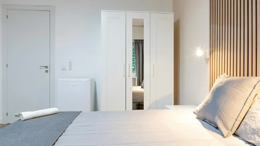 Rooms in Madrid Ciudad Lineal - photo 5