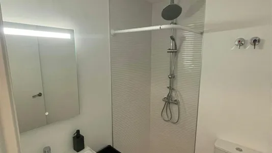 Rooms in Alaquàs - photo 4