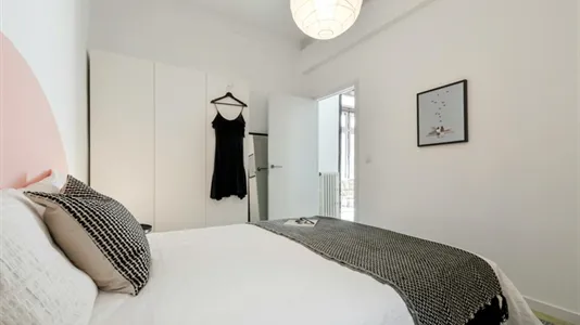 Rooms in Barcelona Eixample - photo 3