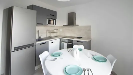 Rooms in Lyon - photo 5