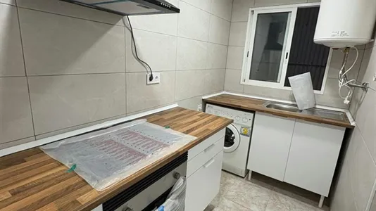 Rooms in Castellón de la Plana/Castelló de la Plana - photo 4