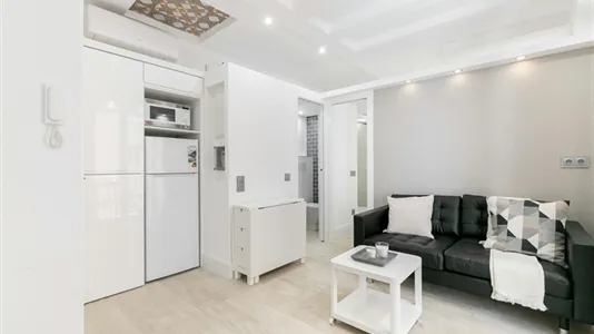 Apartments in Barcelona Ciutat Vella - photo 7