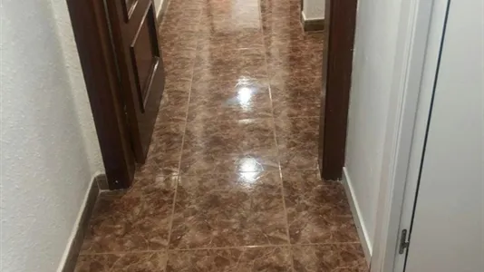 Rooms in Barcelona Sants-Montjuïc - photo 5