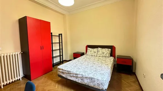 Rooms in Madrid Retiro - photo 3