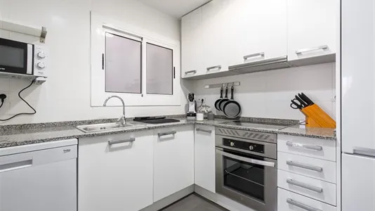 Rooms in Barcelona Gràcia - photo 10