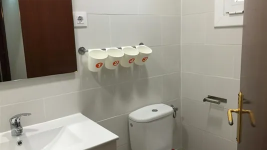 Rooms in Barcelona Gràcia - photo 9