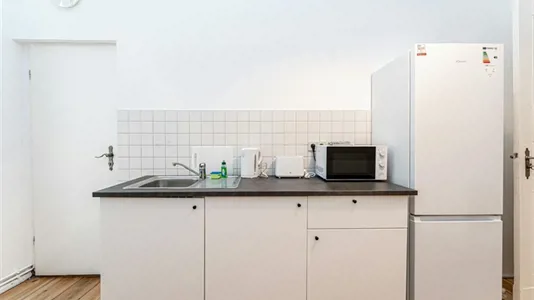 Rooms in Berlin Friedrichshain-Kreuzberg - photo 2