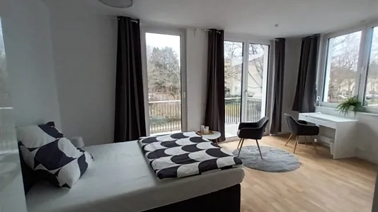 Apartments in Berlin Steglitz-Zehlendorf - photo 2