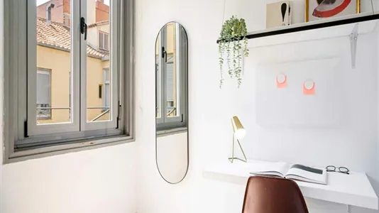 Rooms in Madrid Centro - photo 5