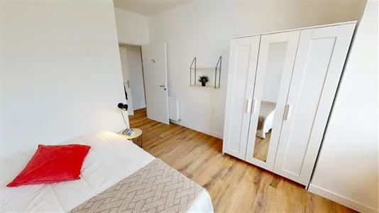 Rooms in Nanterre - photo 2