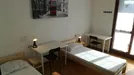 Room for rent, Rho, Lombardia, Viale Filippo Meda
