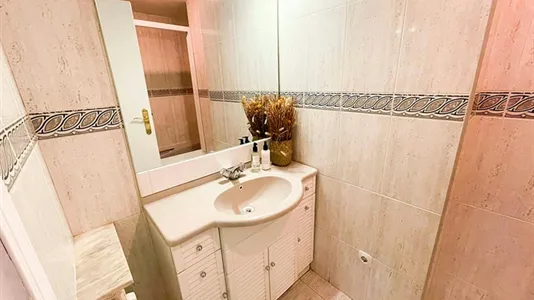 Rooms in Madrid Fuencarral-El Pardo - photo 8