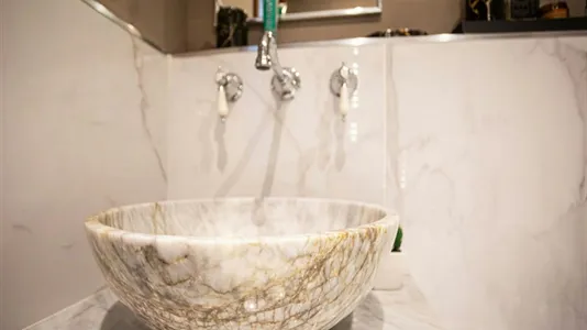 Apartments in Milano Zona 8 - Fiera, Gallaratese, Quarto Oggiaro - photo 9