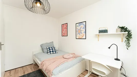 Rooms in Berlin Marzahn-Hellersdorf - photo 2