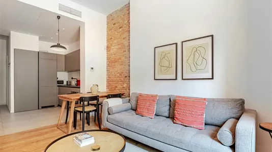 Apartments in Barcelona Ciutat Vella - photo 2