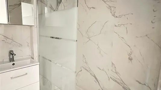 Apartments in Nanterre - photo 5