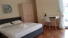 Room for rent, Athens, Kypselis