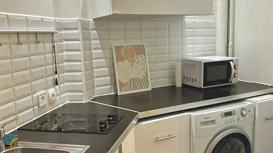 Apartments in Paris 18ème arrondissement - Montmartre - photo 8