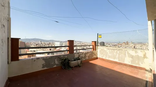 Rooms in Barcelona Ciutat Vella - photo 5