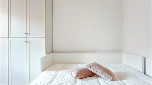 Apartments in Milano Zona 8 - Fiera, Gallaratese, Quarto Oggiaro - photo 9