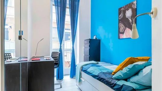 Rooms in Milano Zona 8 - Fiera, Gallaratese, Quarto Oggiaro - photo 4