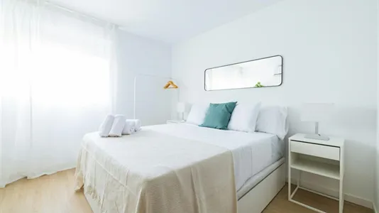 Apartments in Madrid Ciudad Lineal - photo 1