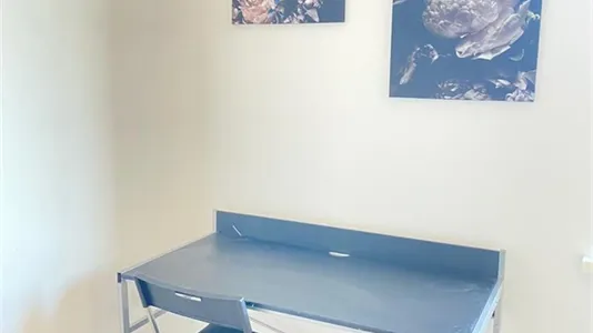 Rooms in Ljubljana Center - photo 16