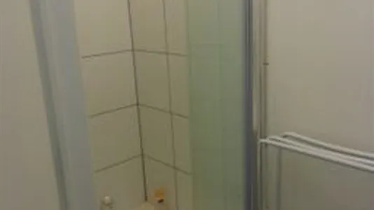 Rooms in Brussels Anderlecht - photo 10