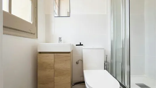 Rooms in Barcelona Eixample - photo 4