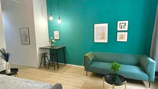 Apartments in Budapest Terézváros - photo 1