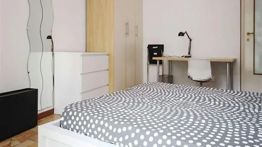 Rooms in Milano Zona 6 - Barona, Lorenteggio - photo 2
