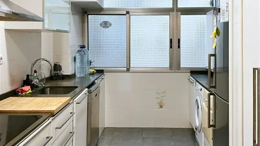 Rooms in Valencia Ciutat Vella - photo 9