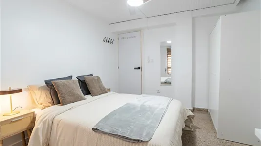 Rooms in Mislata - photo 6