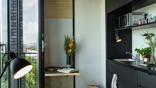 Apartments in Berlin Mitte - photo 4