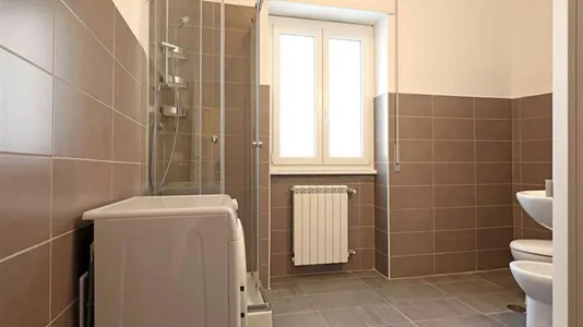 Rooms in Roma Municipio XII – Monte Verde - photo 9