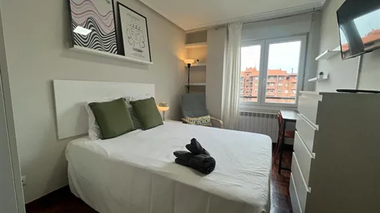 Rooms in Bilbao - photo 1