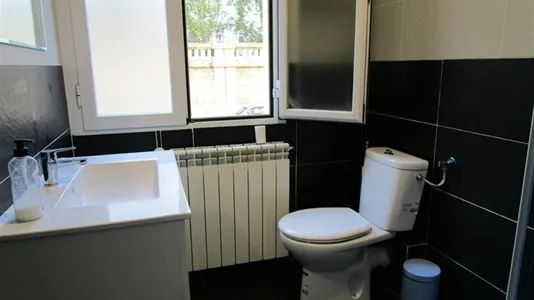 Rooms in Madrid Chamberí - photo 10