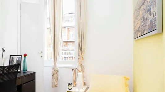 Rooms in Milano Zona 8 - Fiera, Gallaratese, Quarto Oggiaro - photo 3