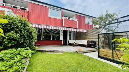 Houses in Gothenburg West - photo 1