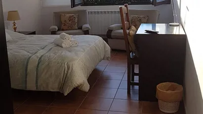 Room for rent in Castellanos de Villiquera, Castilla y León