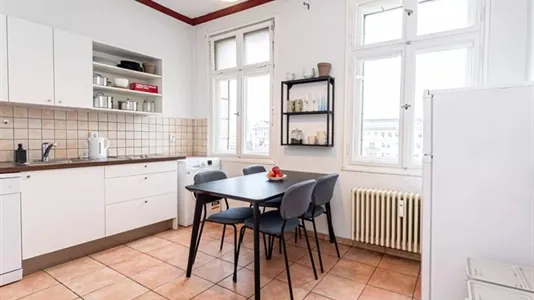 Apartments in Location is not specified - photo 8