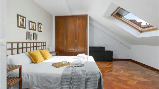 Rooms in Madrid Salamanca - photo 2