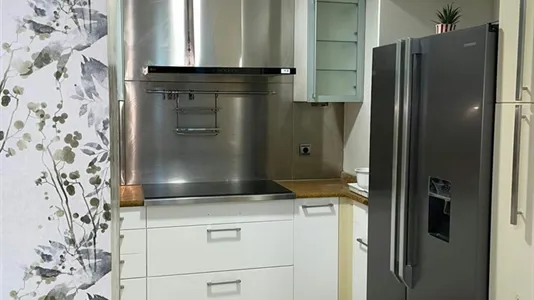 Rooms in Madrid Tetuán - photo 9