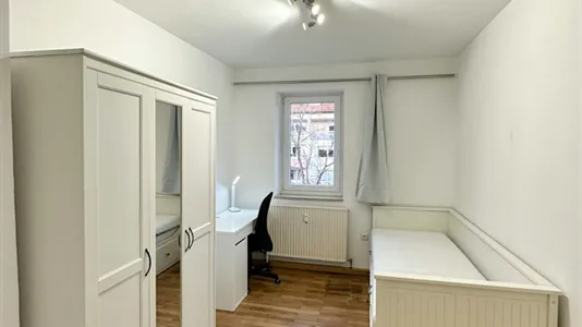 Rooms in Location is not specified - photo 1