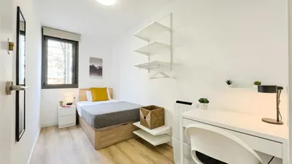 Room for rent in Barcelona Sant Andreu, Barcelona