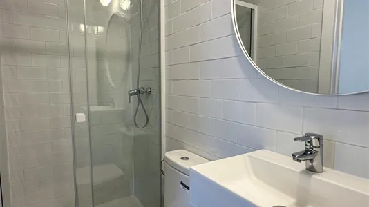 Rooms in Madrid San Blas - photo 5