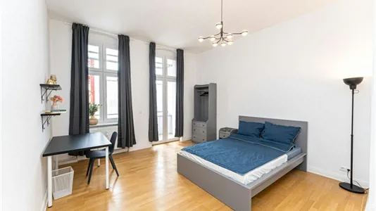 Rooms in Berlin Charlottenburg-Wilmersdorf - photo 1