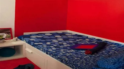 Room for rent in Milano Zona 3 - Porta Venezia, Città Studi, Lambrate, Milan