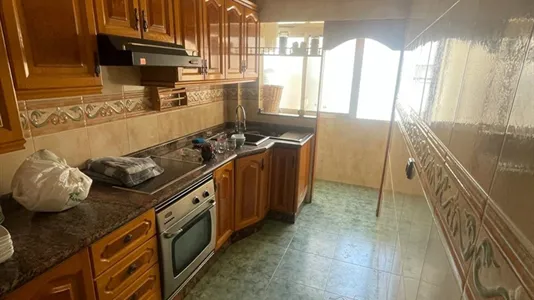 Rooms in Alaquàs - photo 9
