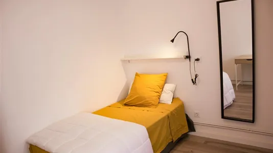 Rooms in Zaragoza - photo 9